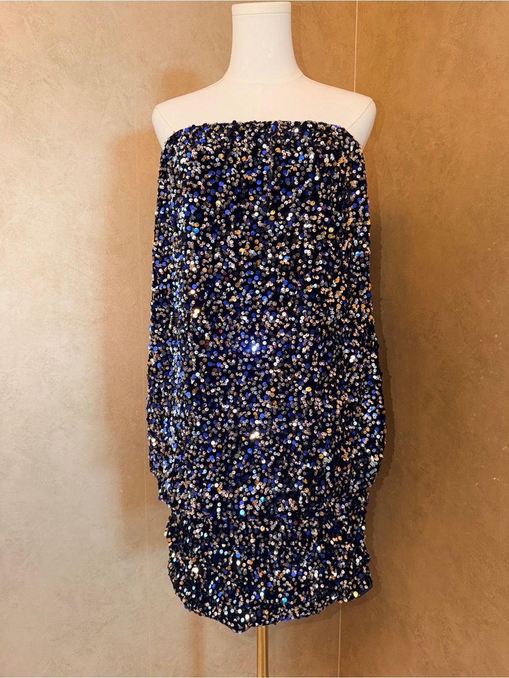 Sequined Strapless Cocktail Bubble Dress
